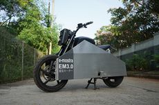 Modifikasi Bajaj Pulsar 180 Listrik Ala Tesla Cybertruck