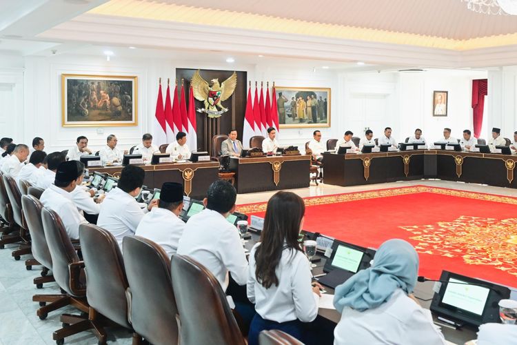 Suasana Sidang Kabinet Paripurna (SKP) yang dipimpin Presiden Republik Indonesia (RI) Prabowo Subianto, di Istana Negara, Jakarta Pusat, Rabu (6/11/2024)