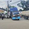 Truk Pengangkut Logistik Pemilu di Banten Terperosok Saat Ikuti Google Maps