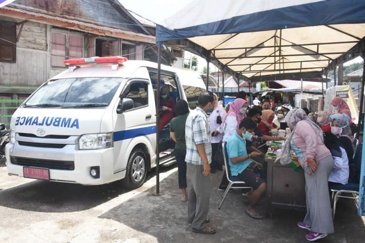 Mobil vaksin Pemkot Padang.