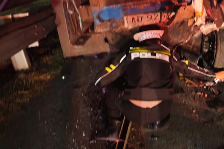 Kecelakaan Maut di Tol Pasuruan, Korban Satu Keluarga Asal Surabaya, Ada Satu Bayi Kembar