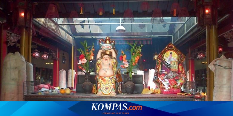 Patung Dewi Kwan Im Selamat Dari Kebakaran Wihara Dharma Bhakti