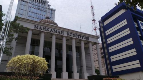 Kubu Anies dan Ganjar Sebaiknya Fokus Buktikan Dugaan Kecurangan Pilpres daripada Diskualifikasi Lawan