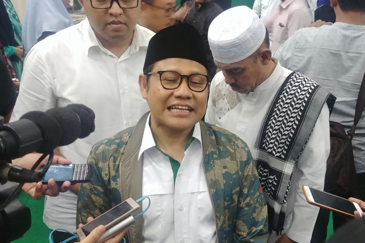 Ketum PKB Muhaimin Iskandar saat menutup Festival Hari Santri 2018 di Kantor DPP PKB, Jakarta, Jumat (30/11/2018).