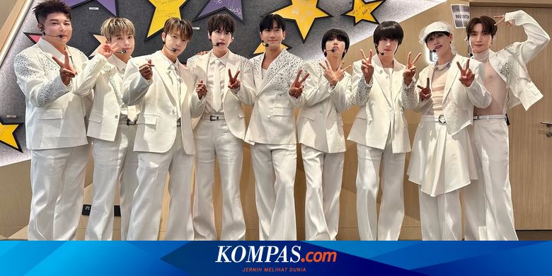 5 Inspirasi Gaya Super Junior, Rapi dan Elegan