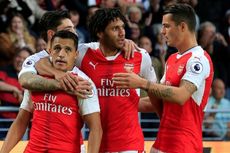 Kalahkan Hull, Arsenal Mengekor Man City