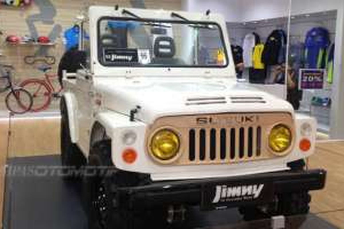 Suzuki Jimny LJ80 di booth Suzuki.