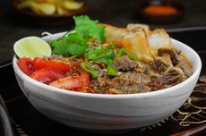 Resep Soto Mi, Sajikan dengan Risol Goreng