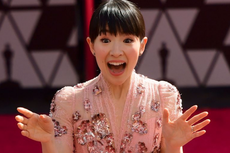 Marie Kondo Tampil Anggun saat Hadiri Oscar 2019