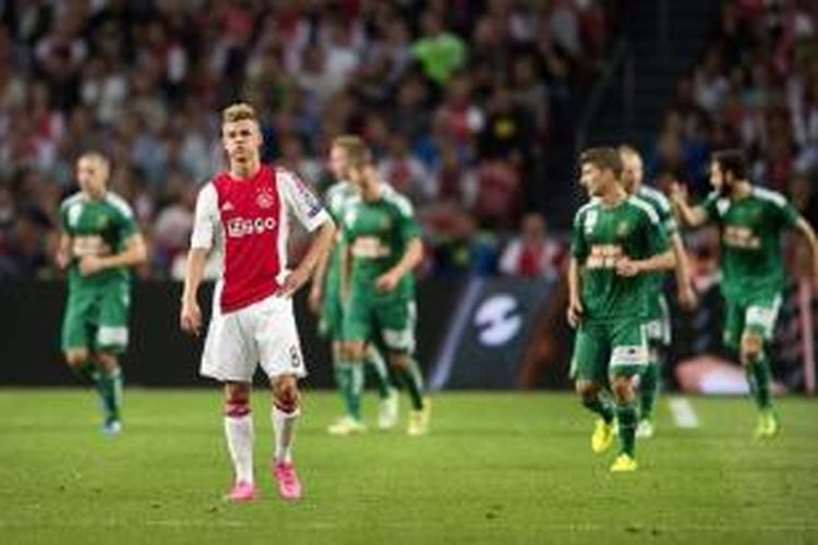 Laga Ajax Amsterdam versus Rapid Wina pada babak kualifikasi ketiga Liga Champions di Amsterdam ArenA, Amsterdam, Selasa (4/8/2015).