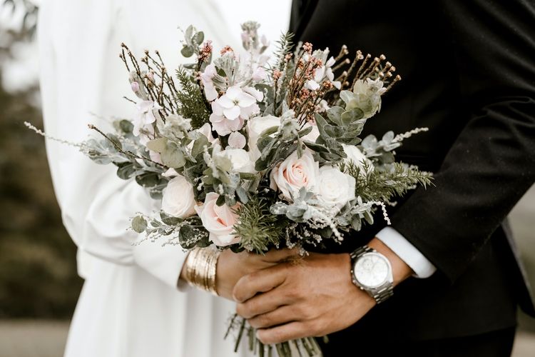 Ilustrasi pernikahan, pengantin. Di Malaysia belum lama ini, ada pengantin baru yang mengaku merasa tersiksa karena harus melunasi utang yang dipakai untuk menggelar resepsi mewah atas permintaan orang tua.
