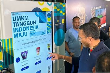 BUMN Bantu Promosi dan Penjualan Produk UMKM Lewat Vending Machine