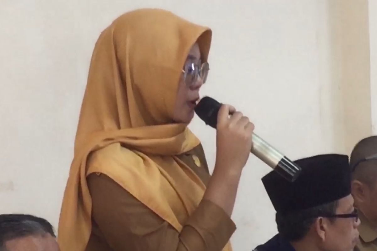 Wakil Kepala SMA 1 Mempawah, Kalimantan Barat (Kalbar) Febrini telah meminta maaf kepada seluruh pelajar dan orangtua murid atas kelalaian tidak mengisi Pangkalan Data Sekolah dan Siswa (PPDS).