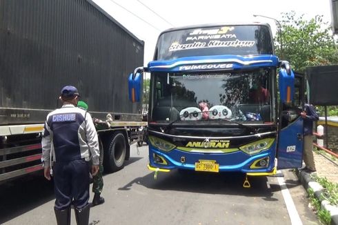 Bus Pariwisata Pelat Kuning di Gunungkidul Tak Ikut Ganjil Genap