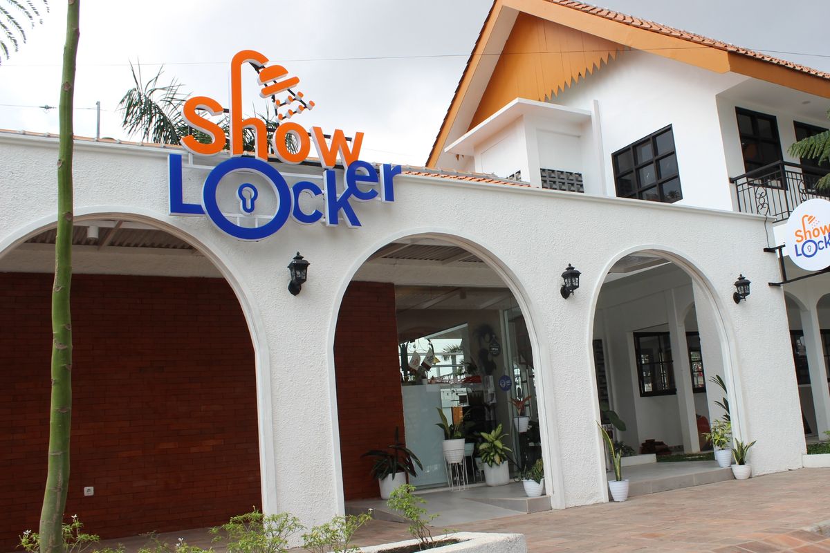 Fasilitas Shower & Locker oleh PT KAI Wisata. Harga sewa fasilitas Shower & Locker. Harga sewa loker KAI.