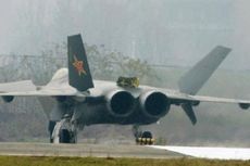 China Sedang Menguji Jet Tempur Siluman Terbarunya, J-20