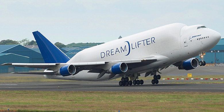 Boeing 747 Large Cargo Freighter (LCF) atau Dreamlifter