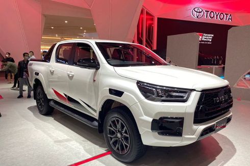 Pertarungan Double Cabin, Hilux Masih Memimpin