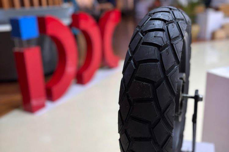 Jangan Tunggu Botak, Ini Tanda Ban Motor Harus Segera Diganti 