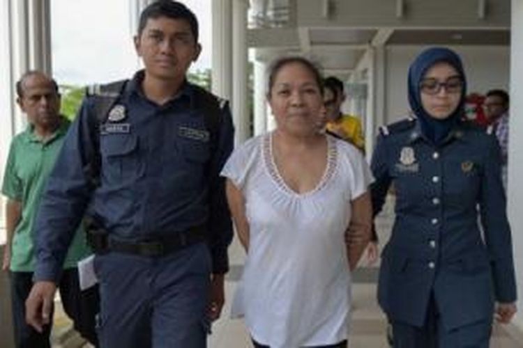 Maria Elvira Pinto Exposto ditangkap di Bandara Kuala Lumpur karena membawa lebih dari 1 kilogram narkoba jenis sabu-sabu atau kristal metamfetamin