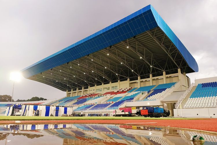 Arema FC Pulang Kampung dengan Laga Amal di Kanjuruhan