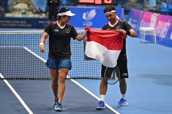 Christopher/Aldila Pertahakan Medali Emas Ganda Campuran Tenis di SEA Games 2021