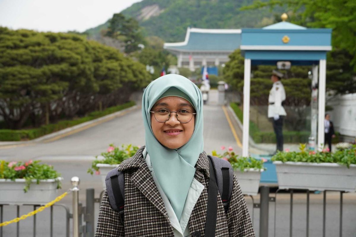 Data Warehouse Engineer Traveloka, Khusna Nadia.