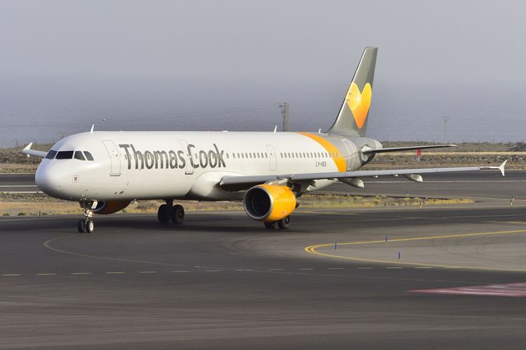 Pesawat milik maskapai penerbangan Thomas Cook.