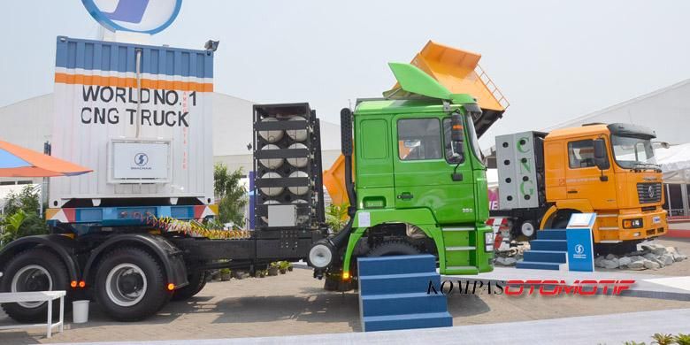 Truk Sachman asal China mengandalkan heavy duty truck berbahan bakar gas.