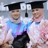 Cerita Unik Si Kembar Lulus Kuliah Bareng di ITS
