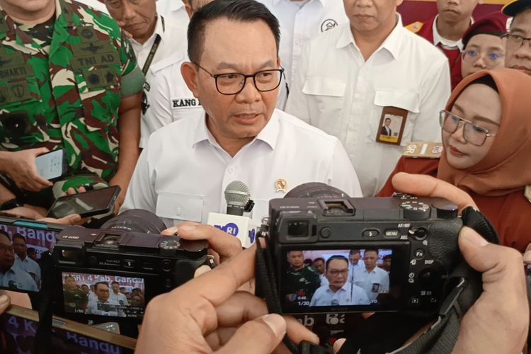 Soal Kopdes Merah Putih di Kaki Gunung Cermai, Dudung: Biar Warga Pelosok Tak Kesulitan Beli Sembako