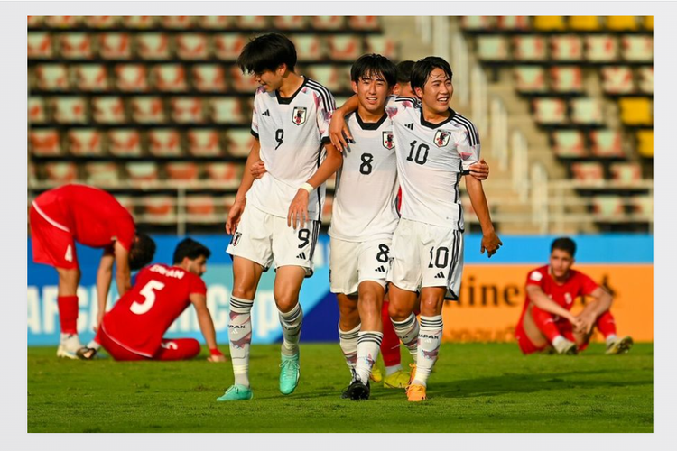 Tangkapan layar laman resmi AFC yang menangkap momen perayaan gol pemain Jepang ke gawang Iran pada semifinal Piala Asia U17 2023 di Stadion Thammasat, Thailand, pada Kamis (29/6/2023).
