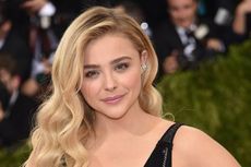 Aktris Chloe Grace Moretz Akui Pacaran dengan Brooklyn Beckham