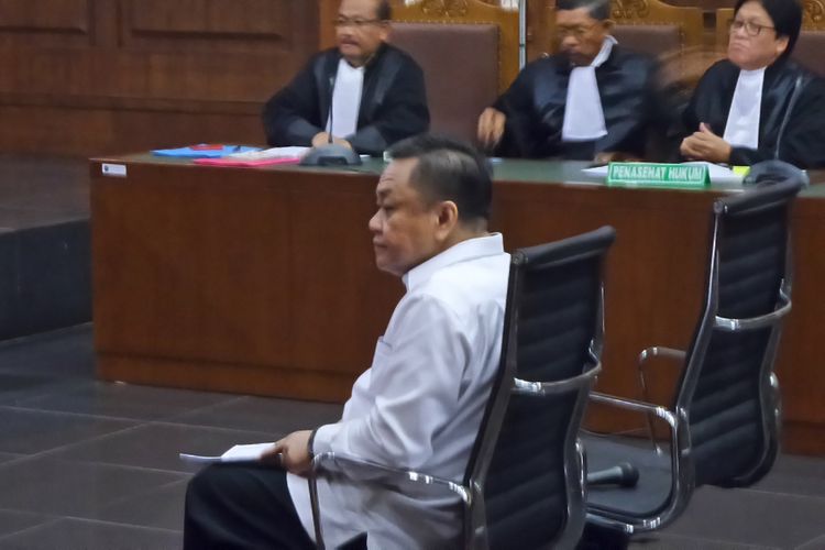 Deputi Informasi, Hukum dan Kerja Sama Badan Keamanan Laut (Bakamla) Eko Susilo Hadi menjadi terdakwa di Pengadilan Tipikor Jakarta, Rabu (3/5/2017).