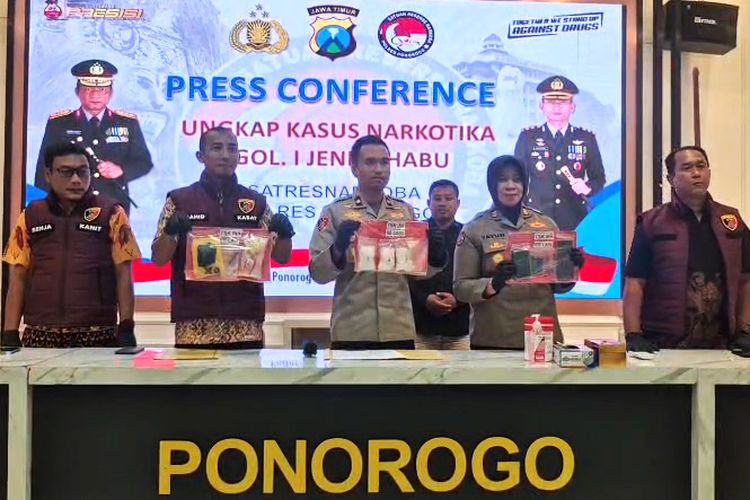 Polres Ponorogo Amankan 300 Gram Sabu dari Jaringan Narkoba yang Dikendalikan dari Lapas Madiun