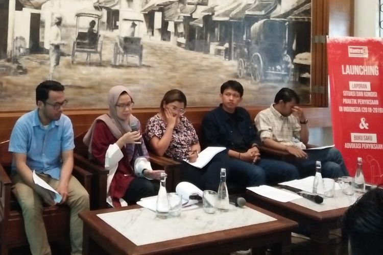 Kontras memaparkan laporan situasi dan kondisi praktik penyiksaan di Indonesia di Bakoel Koffie, Jakarta, Rabu (26/6/2019)