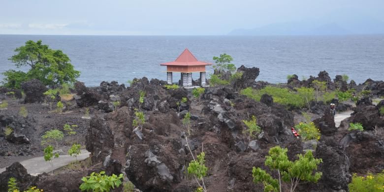 Tempat wisata Batu Angus, satu dari sekian tempat wisata yang menjadi andalan Ternate, Maluku Utara