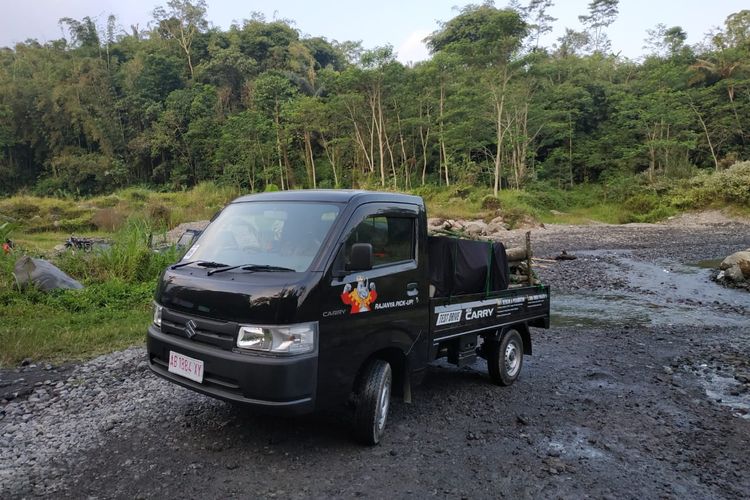 Suzuki Carry terbaru