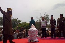 Gara-gara Judi dan Mesum, 34 Warga Dicambuk di Aceh