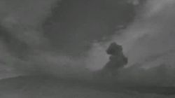 Gunung Lewotobi Meletus Lagi Malam Ini, Warga Diimbau Pakai Masker