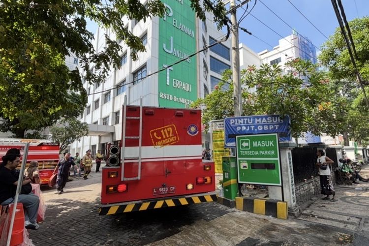 Kebakaran RSUD dr Soetomo Surabaya: 37 Pasien Dievakuasi, 1 Meninggal
