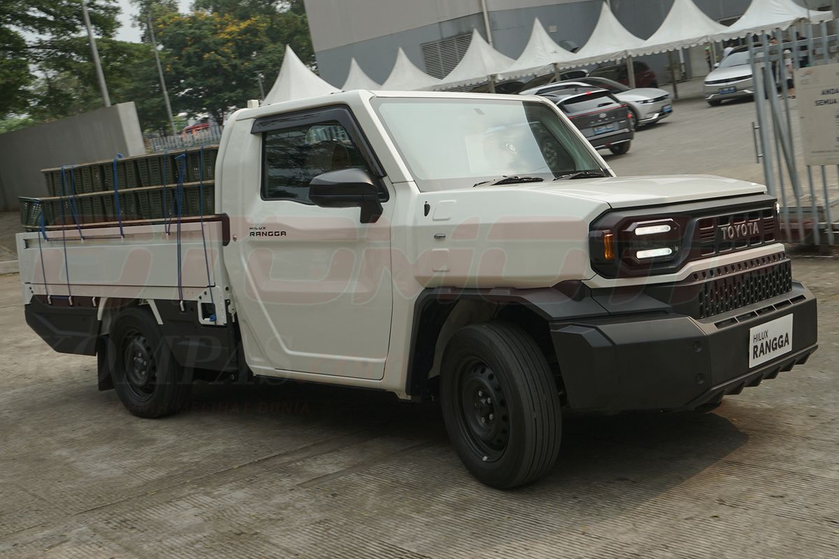 Toyota Hilux Rangga Transmisi Manual 