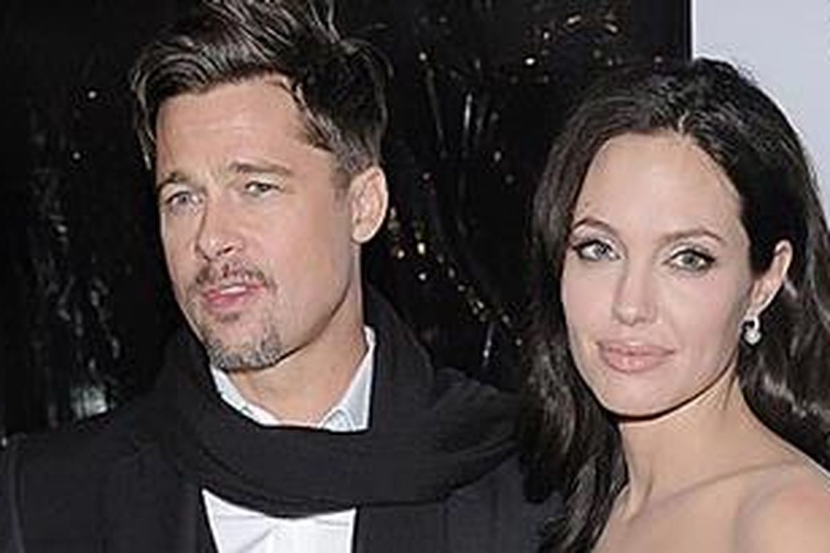 Brad Pitt adalah anak pertama dan Angelina Jolie adalah anak bungsu. Secara teori kelanggengan hubungan berdasar urutan kelahiran, mereka bisa langgeng. 