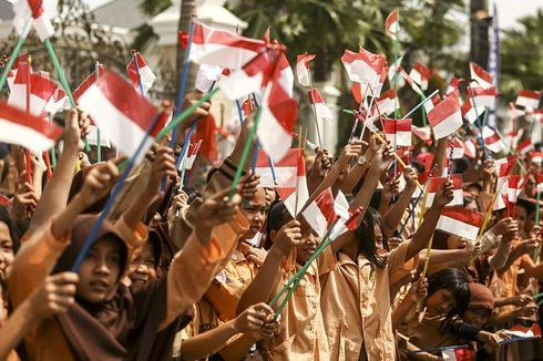 UU Wajibkan Pasang Bendera Merah Putih pada 17 Agustus, Apa Kata Warga?