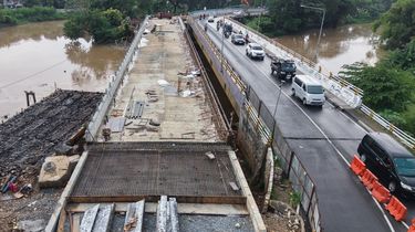 Setahun Lumpuh Imbas Banjir, Jembatan Kemang Pratama Akhirnya Beres