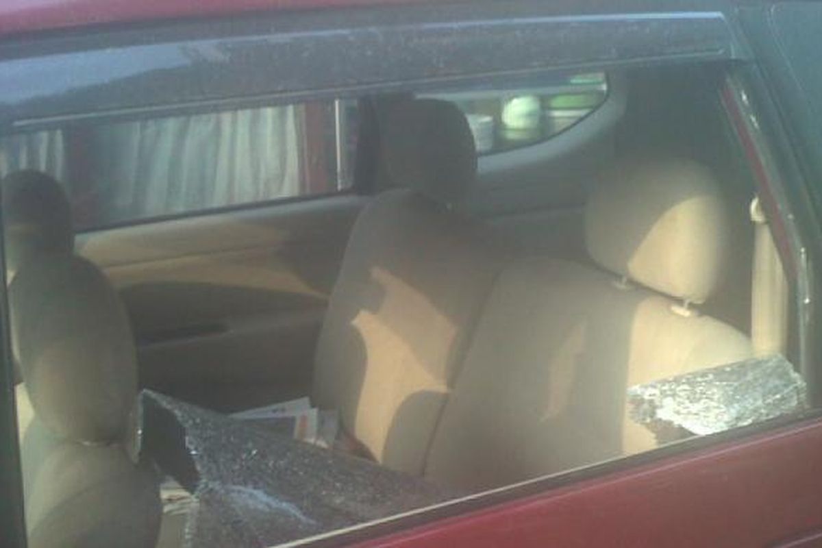 Ilustrasi. Rampok dengan modus pecah kaca mobil. 