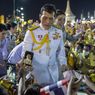 Melihat Cara Raja Thailand Urus Negara dari Jerman Ditemani Rombongan Selir
