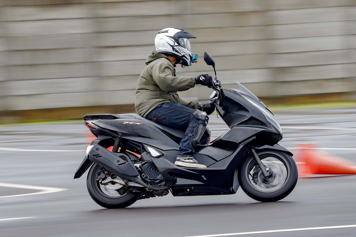 Test ride Honda PCX 160