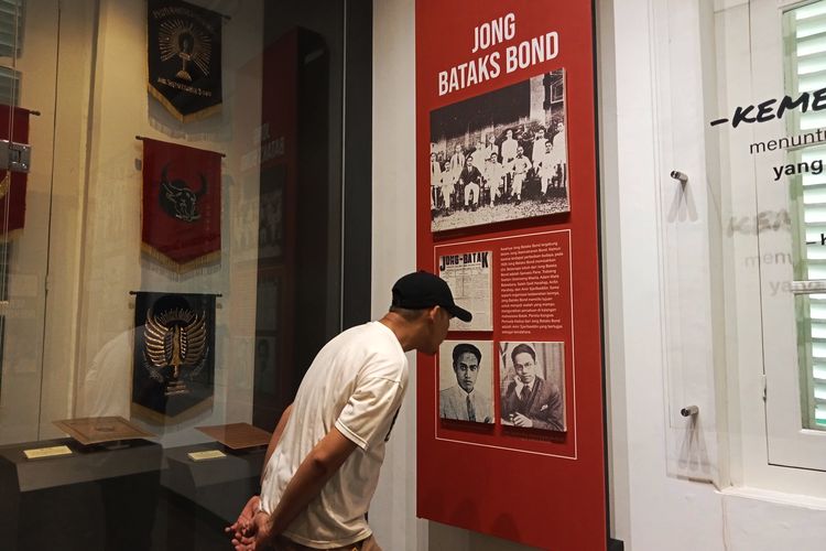 Pengunjung di Museum Sumpah Pemuda, Jakarta Pusat,  Rabu (25/10/2023).