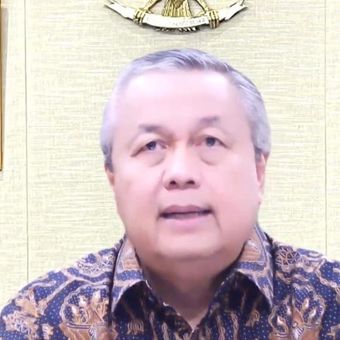Gubernur BI Perry Warjiyo dalam konferensi pers RDG BI yang digelar secara virtual pada Rabu (19/11/2025).